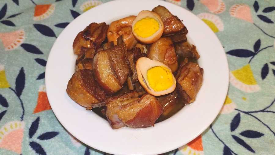 a bowl of carnivore braised lamb ribs and eggs